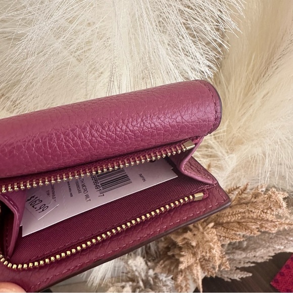 Coach Micro Leather Wallet - Picture 5 of 9